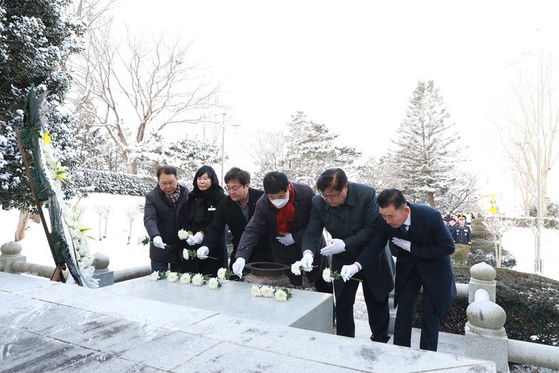 충혼탑 참배(2) 이미지 1