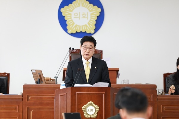 장성군의회, 제355회 정례회 폐회…본예산 5,267억 원 확정(2023.12.18.) 이미지 2