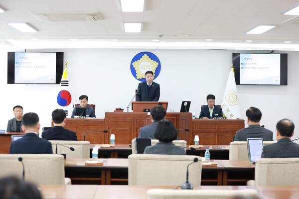 장성군의회, 제365회 정례회 폐회…본예산 5,708억 원 확정 이미지 1