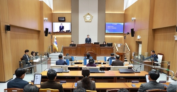 장성군의회, 제373회 정례회 폐회…본예산 6,036억 원 확정 이미지 1
