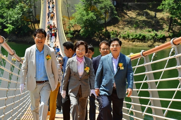 두 번째 출렁다리 개통… ‘장성 관광시대’ 열렸다! 이미지 2