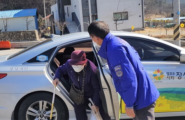 “이웃에 사랑 전하는… 장성군 ‘서삼사랑택시’를 아시나요?” 이미지 1
