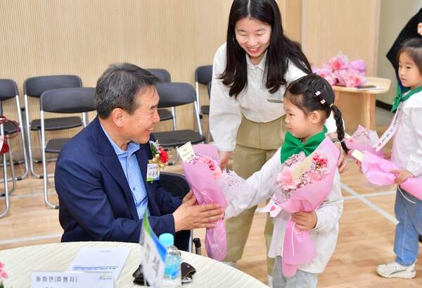 장성군, 어버이날 맞아 장한어버이, 효행자 표창 이미지 1