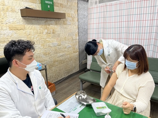 장성군, 임산부 대상 백일해 예방접종 지원 이미지 1
