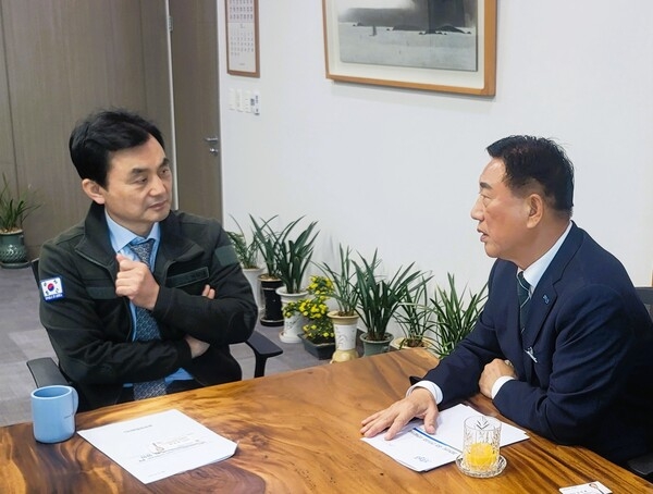 김한종 장성군수, 상무대 군인 가족 주거시설 ‘상무아파트’ 신축 예산 확보 “동분서주” 이미지 1