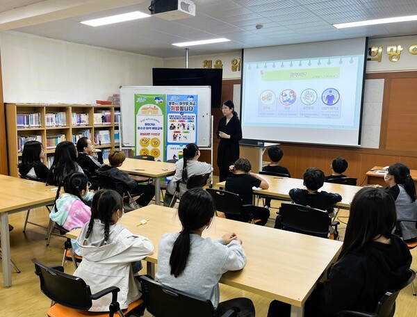 장성군 “청소년 여러분, 마약은 평생 멀리하세요”  이미지 3