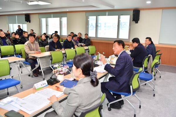 “현장에 답 있다” 장성군, 소통 행정으로 지역의 미래 설계 이미지 4