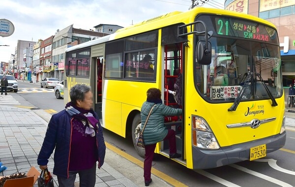 “장성군 버스에선 데이터 걱정 없어요” 이미지 1