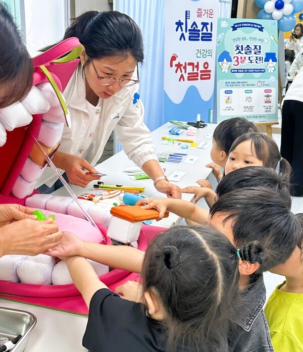 장성군 “100살에도 건강한 치아… 지금 준비하세요” 이미지 1