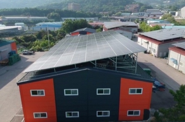 전액무상설치 태양광발전소 (산업단지,축사 ,창고,건물등) 이미지 1