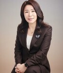 안유화 교수