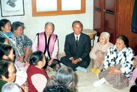노인당위문