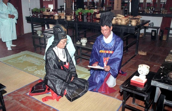 향교 추향제