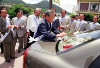제2건국 스티거부착 가두캠...