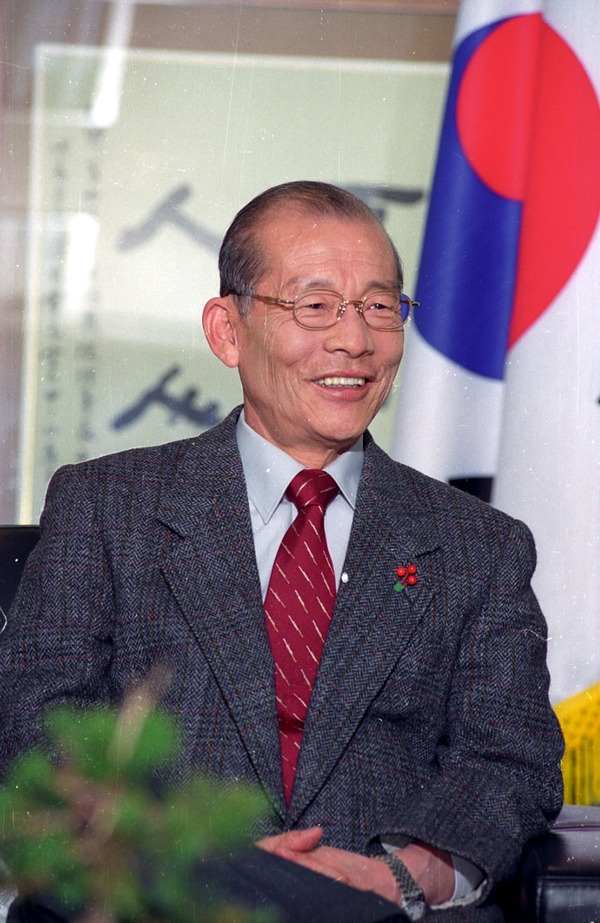 집무광경