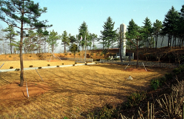 장성공원-충혼탑