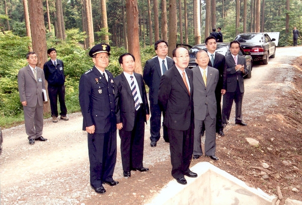 허성관 행자부장관 축령산조림지 방문