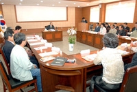 서삼면 군수와 이장과 대화