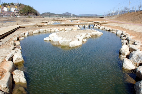 황룡강 생태학습장 조성현장
