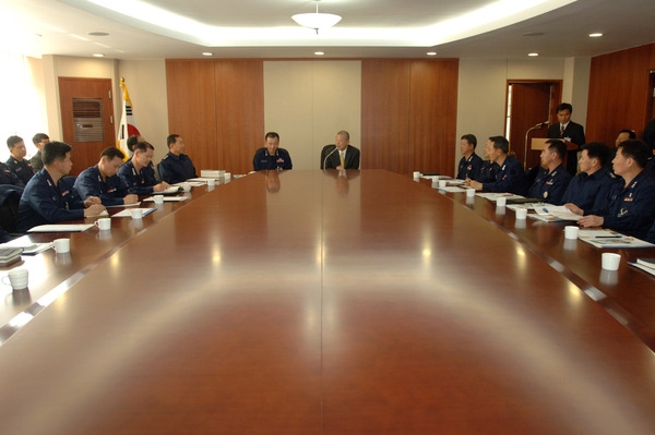 공군교육 사령부 사령관 이영하 중장 방문