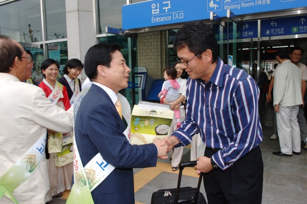 2007추석절 귀성객 안내소 방문