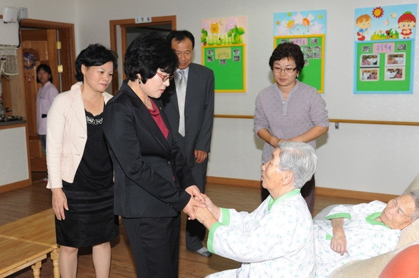 2009년 추석맞이 사회 복지시설위문(효사랑케어)