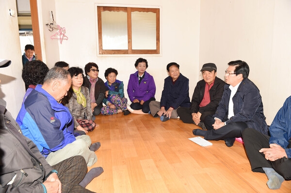 삼계면 내계리 군장 마을 경로당 방문