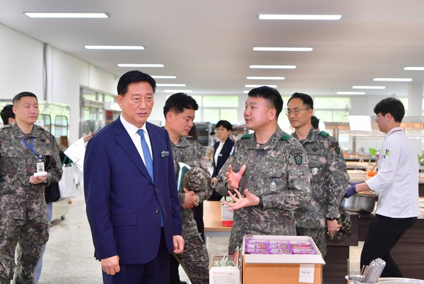 상무대 배식