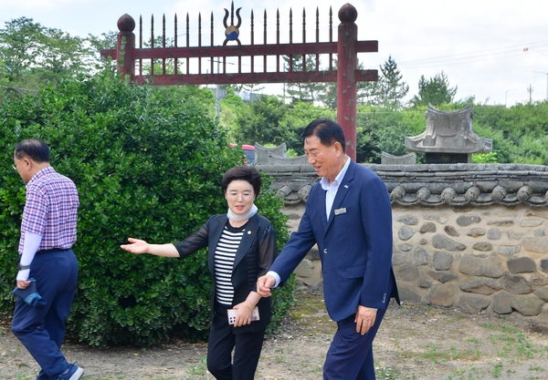장성향교 문화관광 프로그램 참여자 격려 방문