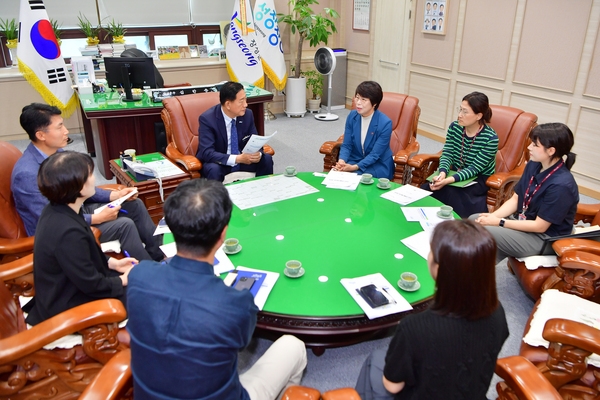 돌봄 통합 지원 유관기관 간담회
