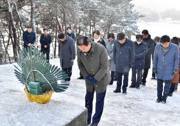 박수량 백비 참배