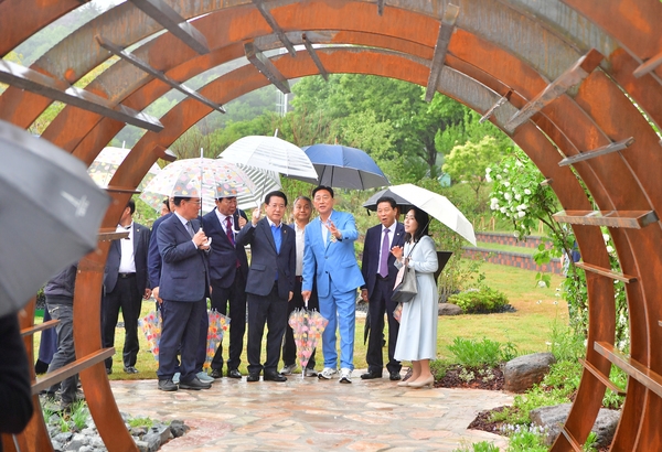 장성홍길동꽃길축제