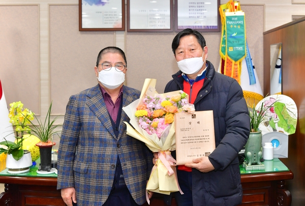 전라남도 목공예 제품 콘테스트 목공예부분 상패전달