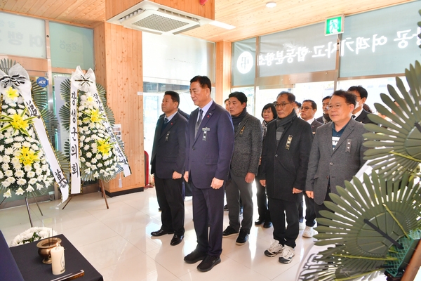 제주항공 여객기 사고 분향소 참배
