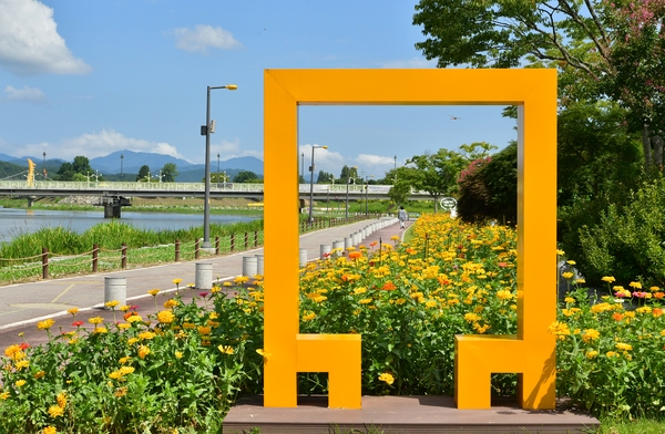 황룡강변