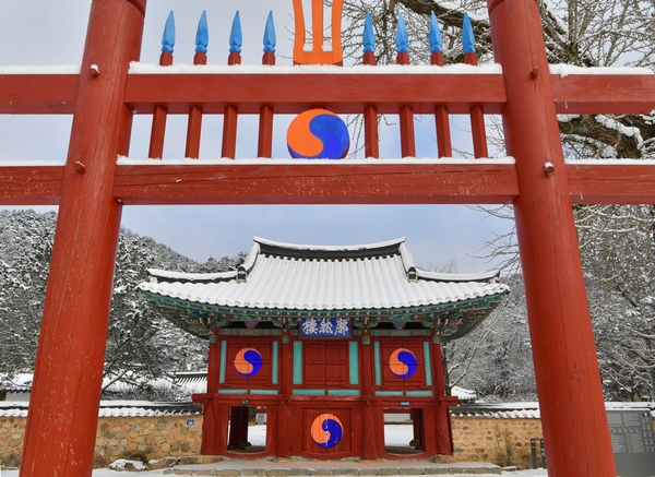 설경 필암서원